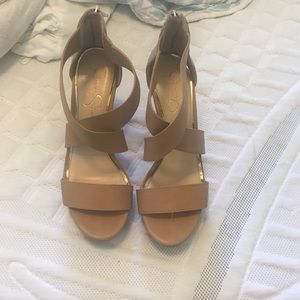 Jessica Simpson wedges